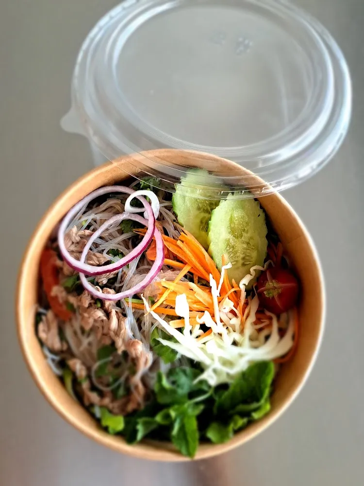 Salde de Bœuf Au Vermicelles de Riz